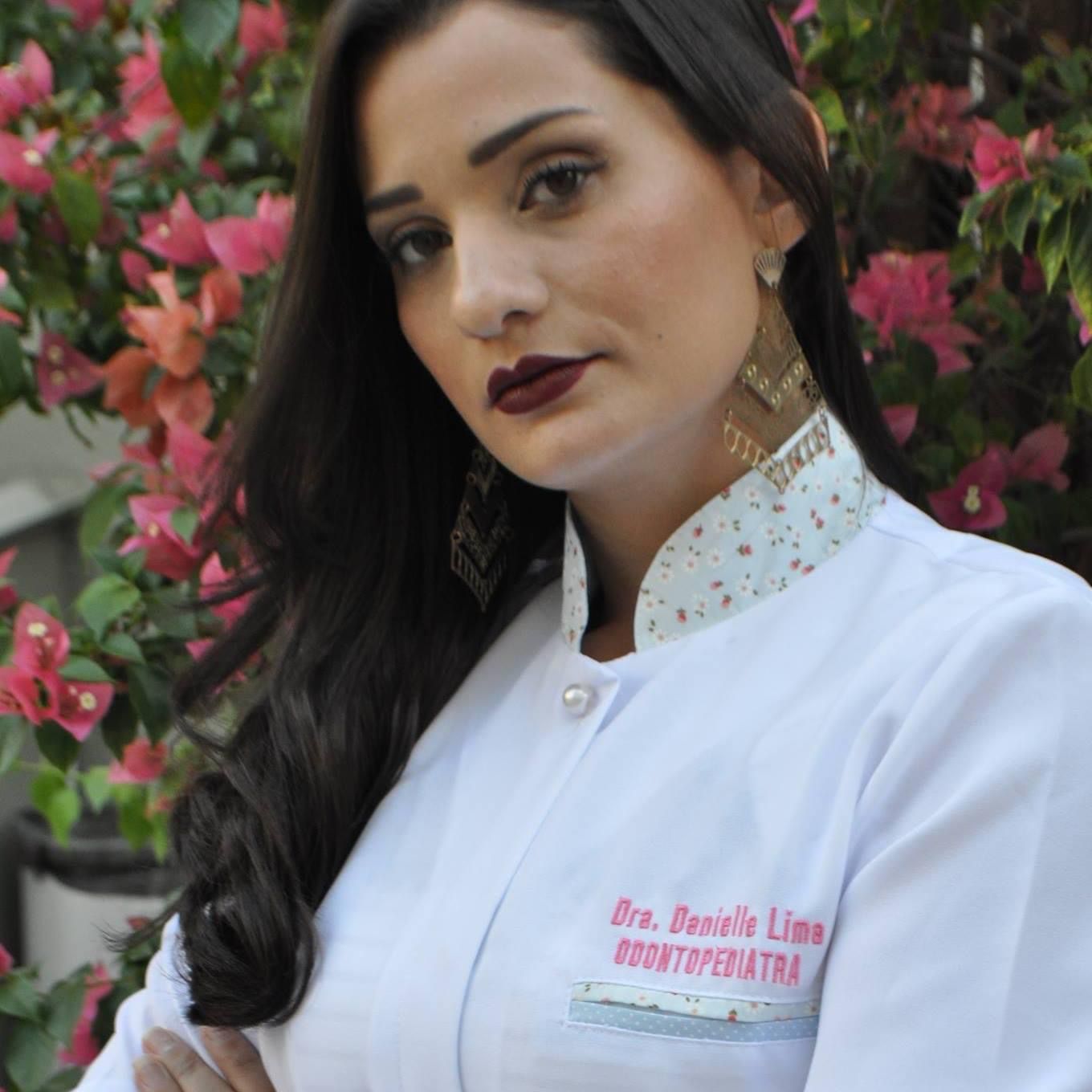 Dra. Danielle Lima